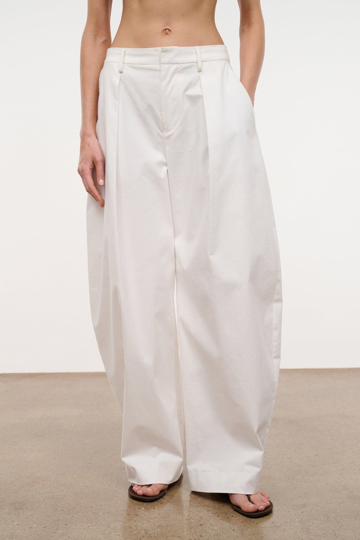 ELIAS PANT | WHITE