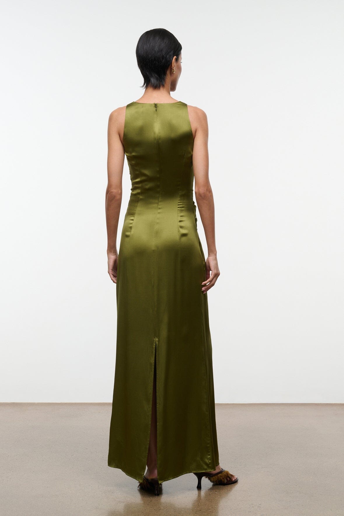 SELENE SILK DRESS | PEAR