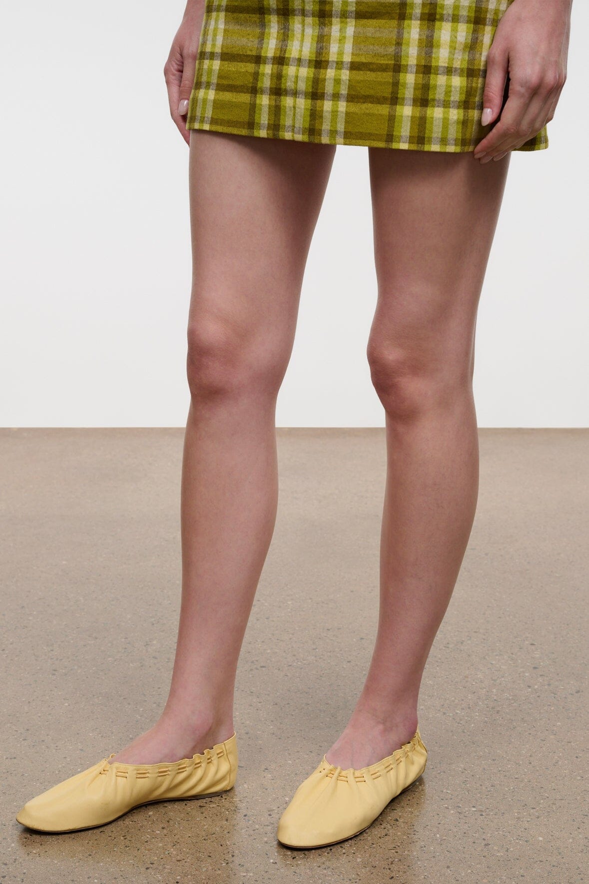 RUE FLAT | BUTTER